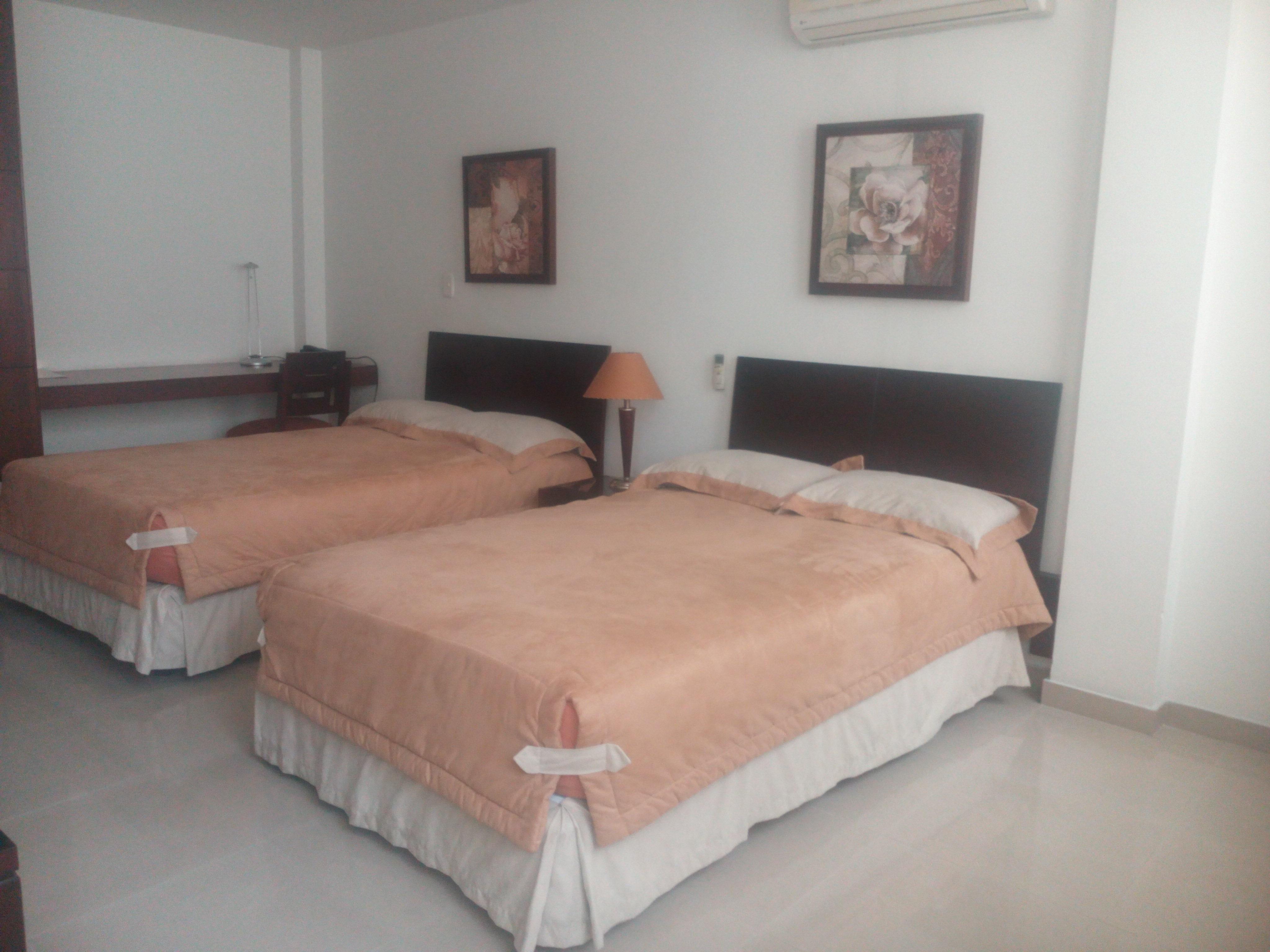 Hotel Cuarta Avenida Cali Exterior photo