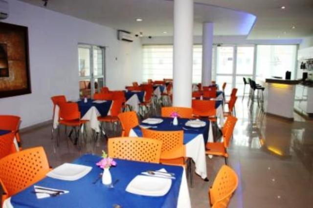 Hotel Cuarta Avenida Cali Exterior photo